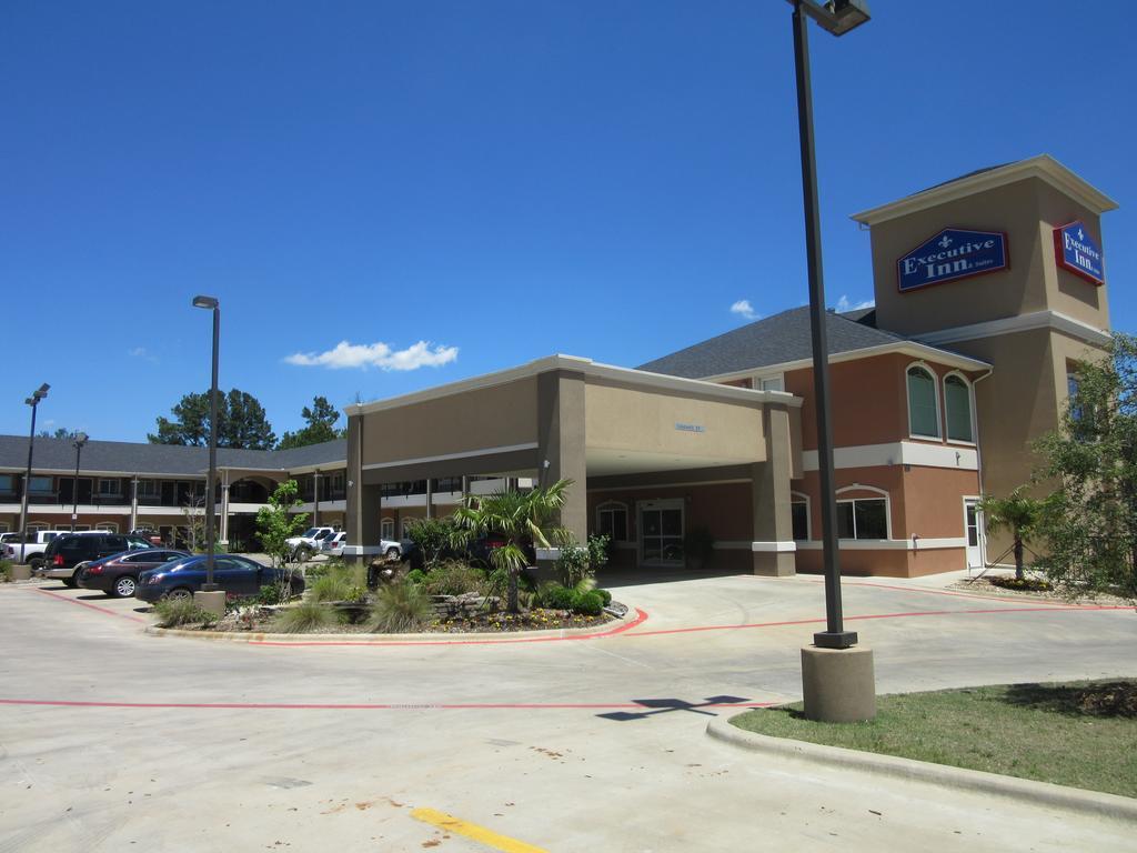 Executive Inn And Suites Tyler Exterior photo
